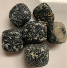 Load image into Gallery viewer, Stones 1oz.
